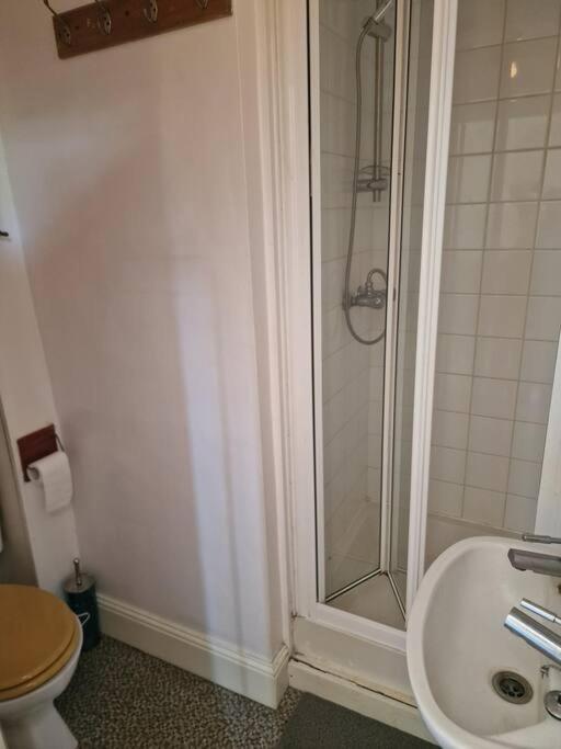 Bright Well Located Studio Flat London Exterior foto